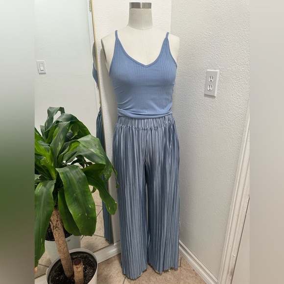 Statement Pants! - Picture 4 of 4